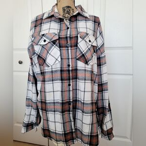 🧡 Plaid Button-Down Shirt